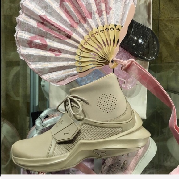 NWT 🍨Puma X Fenty Shoes - Picture 6 of 8